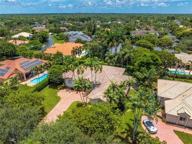 16721 SW 86th Ct, Palmetto Bay, FL 33157