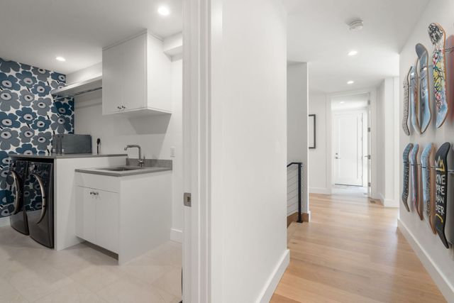 21 White Oak Road, Newton, MA 02468