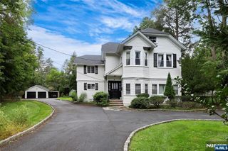 12 Westervelt Avenue, Tenafly, NJ 07670