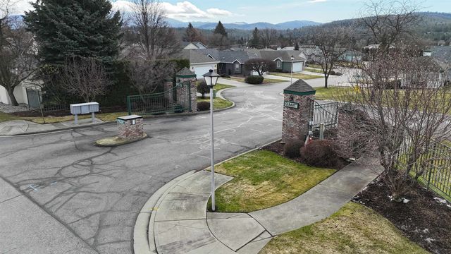 2407 S Early Dawn Ln, Spokane Valley, WA 99037