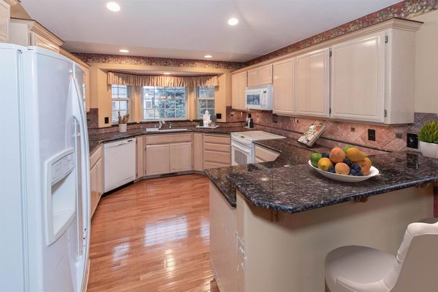 2407 S Early Dawn Ln, Spokane Valley, WA 99037