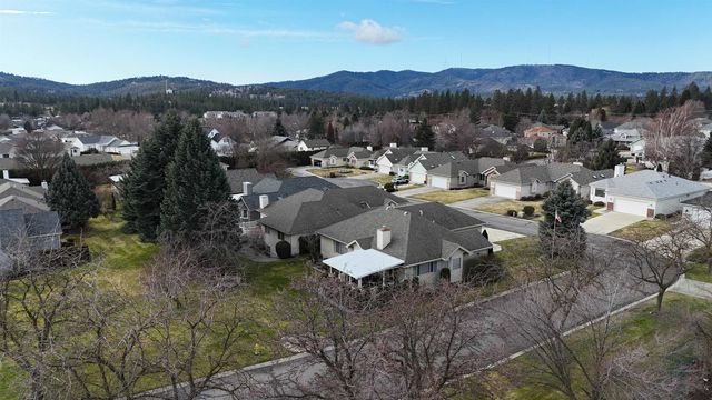 2407 S Early Dawn Ln, Spokane Valley, WA 99037
