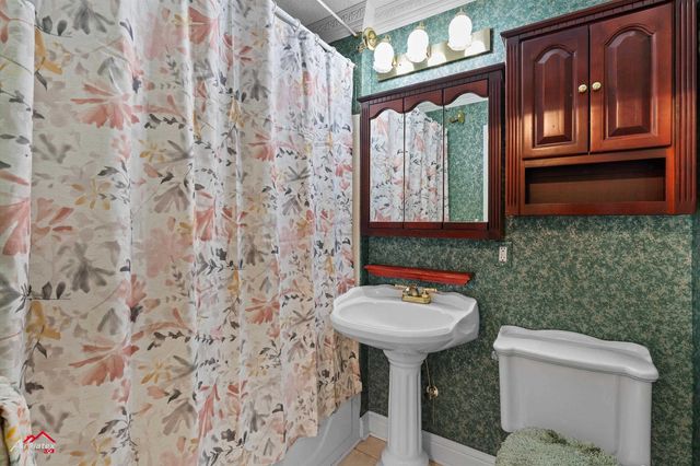 6119 N I-20 Service Road, Marshall, TX 75672