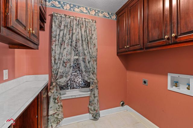 6119 N I-20 Service Road, Marshall, TX 75672