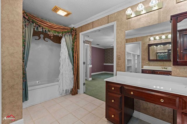 6119 N I-20 Service Road, Marshall, TX 75672