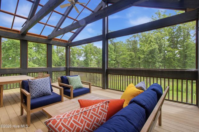 4725 Creeks Junction Road, Blounts Creek, NC 27814