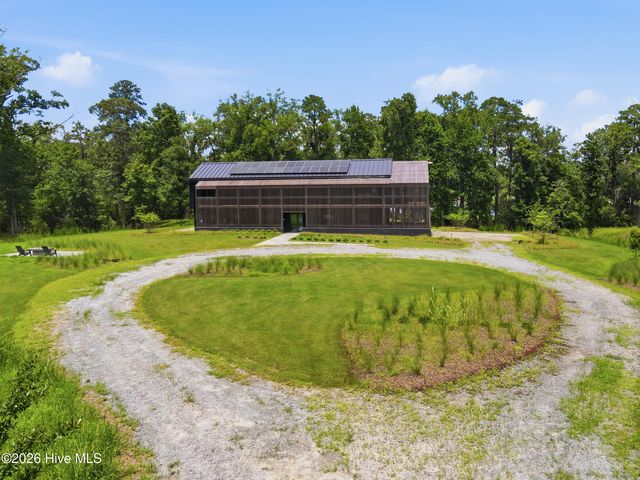 4725 Creeks Junction Road, Blounts Creek, NC 27814