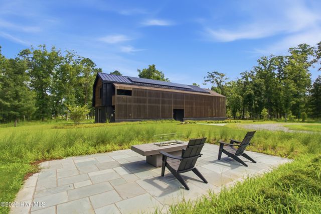 4725 Creeks Junction Road, Blounts Creek, NC 27814