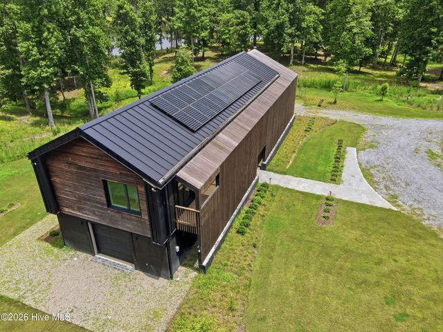 4725 Creeks Junction Road, Blounts Creek, NC 27814
