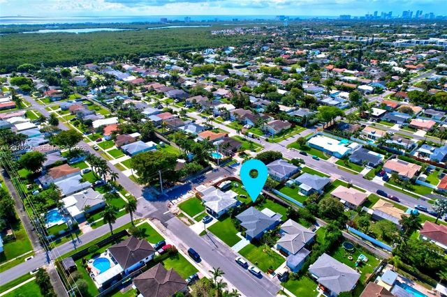 234 SE 3rd Ter, Dania Beach, FL 33004