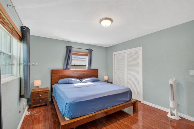 234 SE 3rd Ter, Dania Beach, FL 33004