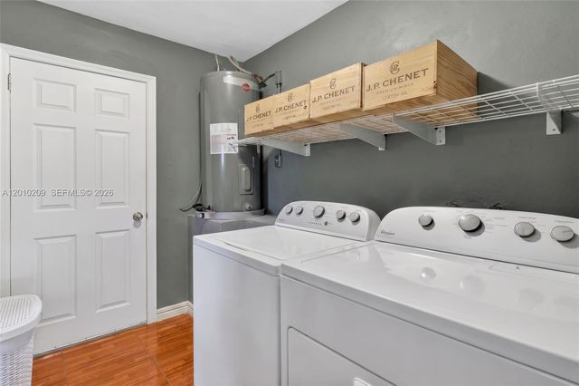 234 SE 3rd Ter, Dania Beach, FL 33004