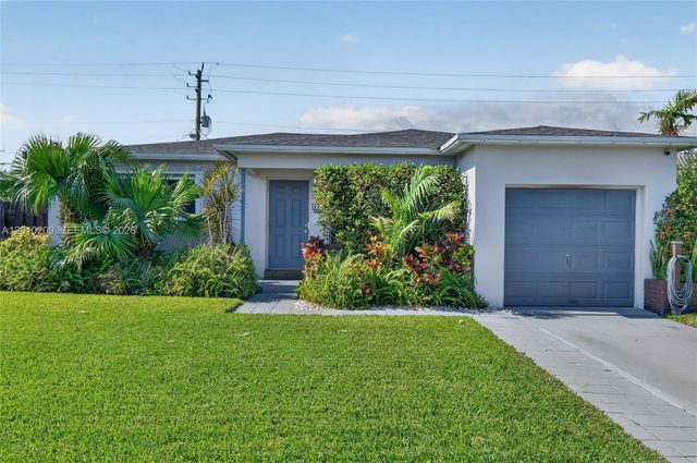 234 SE 3rd Ter, Dania Beach, FL 33004
