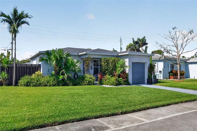 234 SE 3rd Ter, Dania Beach, FL 33004