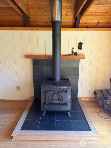 2750 Leland Valley Road W, Quilcene, WA 98376