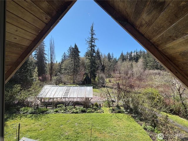 2750 Leland Valley Road W, Quilcene, WA 98376