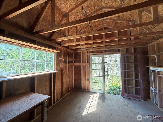 2750 Leland Valley Road W, Quilcene, WA 98376