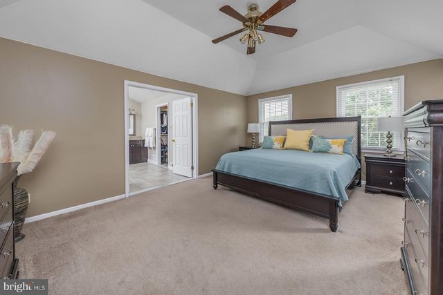 2 WALTON DR, Sewell, NJ 08080