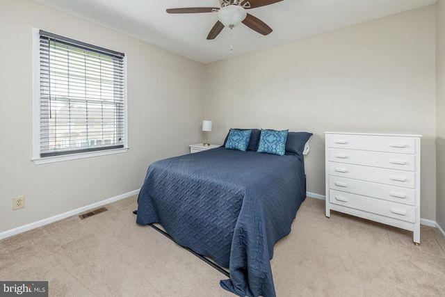 2 WALTON DR, Sewell, NJ 08080