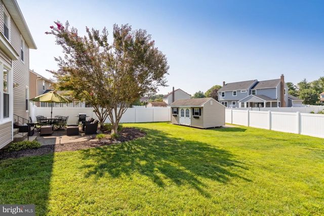 2 WALTON DR, Sewell, NJ 08080