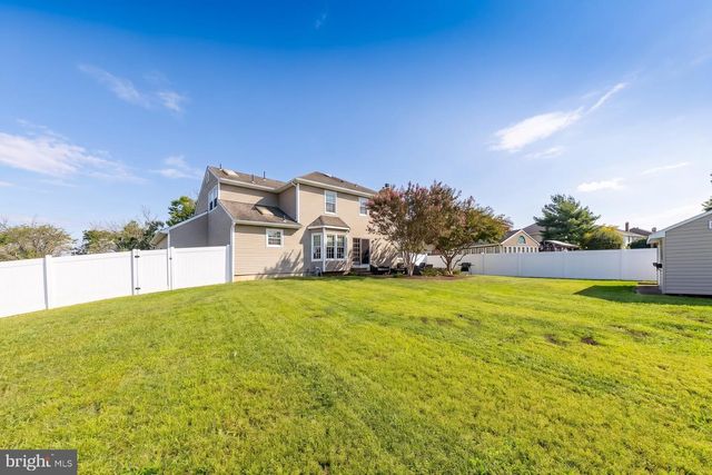 2 WALTON DR, Sewell, NJ 08080