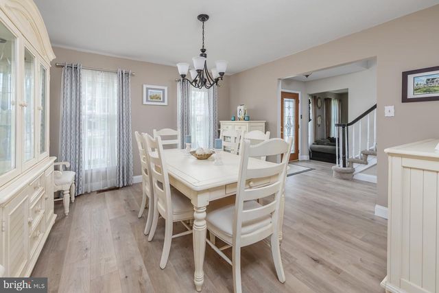 2 WALTON DR, Sewell, NJ 08080