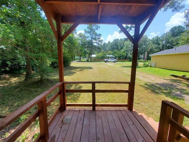 11154 Magnolia Drive, Plantersville, TX 77363