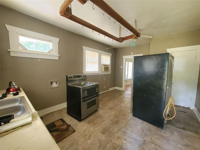 11154 Magnolia Drive, Plantersville, TX 77363