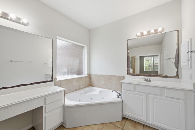 2117 Rushing Spring Drive, Pearland, TX 77584