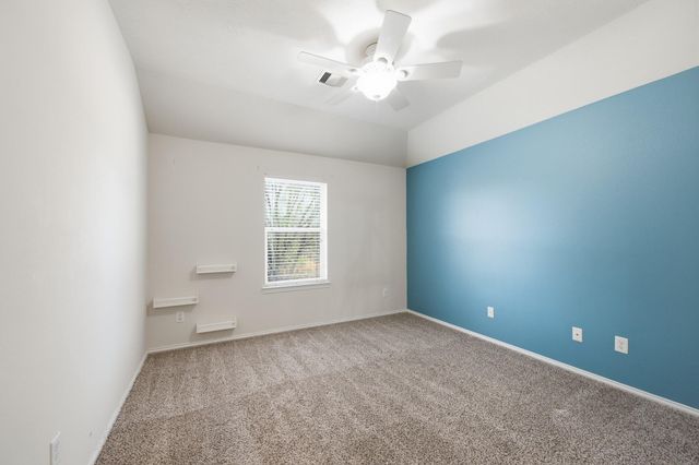 2117 Rushing Spring Drive, Pearland, TX 77584