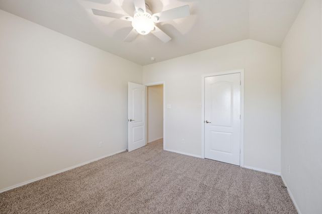 2117 Rushing Spring Drive, Pearland, TX 77584
