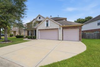 2117 Rushing Spring Drive, Pearland, TX 77584
