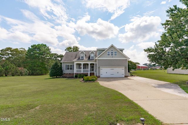 118 Victory Circle, Willow Springs, NC 27592