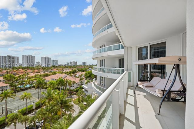 21050 Point Pl 802, Aventura, FL 33180