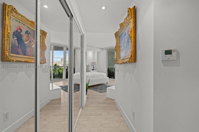 21050 Point Pl 802, Aventura, FL 33180