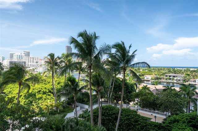 21050 Point Pl 802, Aventura, FL 33180