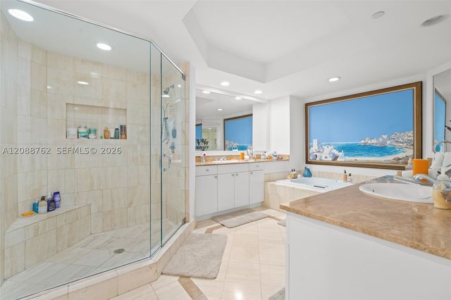21050 Point Pl 802, Aventura, FL 33180