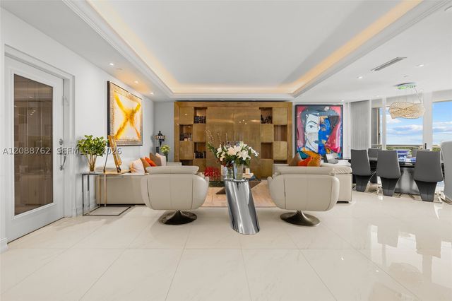 21050 Point Pl 802, Aventura, FL 33180