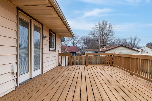 4905 50th Street, Moline, IL 61265