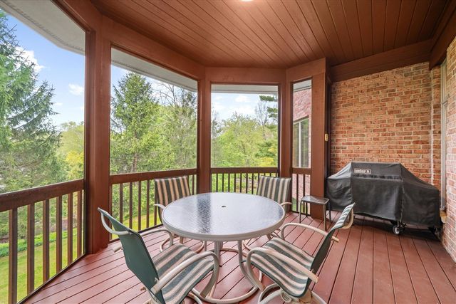 445 Huntington Drive, Ann Arbor, MI 48104