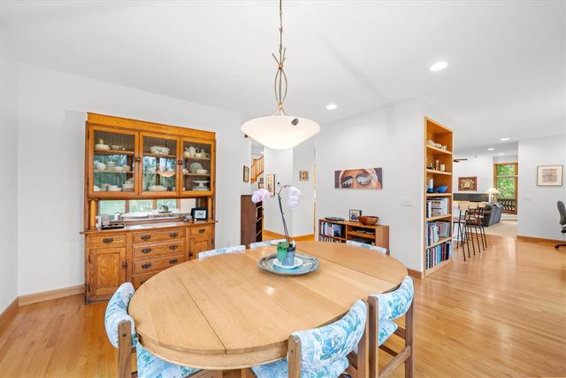 445 Huntington Drive, Ann Arbor, MI 48104