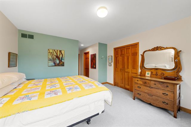 445 Huntington Drive, Ann Arbor, MI 48104