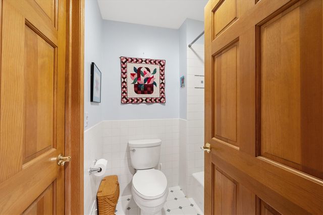 445 Huntington Drive, Ann Arbor, MI 48104