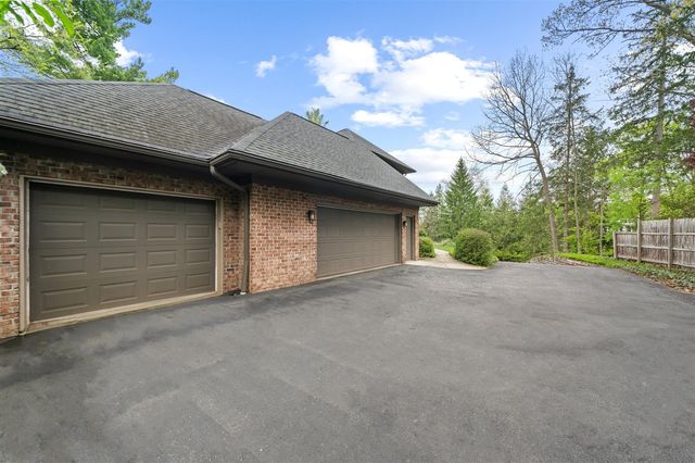 445 Huntington Drive, Ann Arbor, MI 48104
