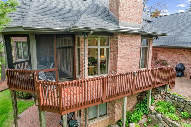 445 Huntington Drive, Ann Arbor, MI 48104