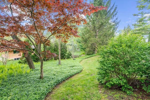 445 Huntington Drive, Ann Arbor, MI 48104