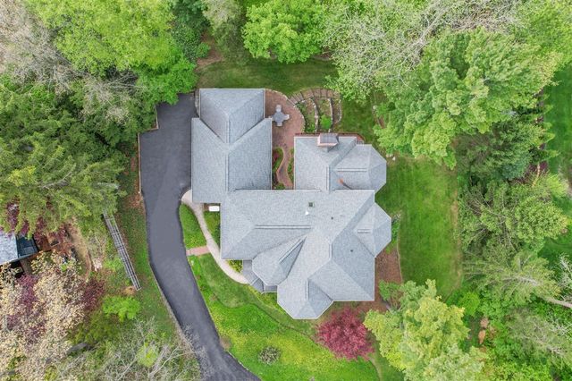 445 Huntington Drive, Ann Arbor, MI 48104