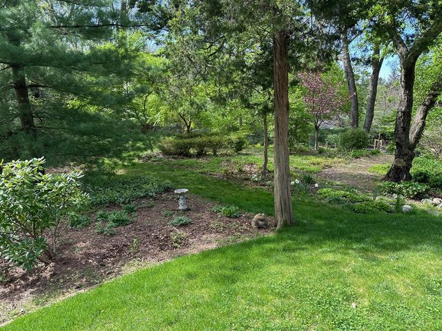 445 Huntington Drive, Ann Arbor, MI 48104