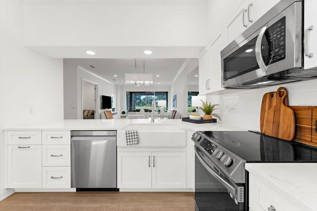 4924 MAHOGANY RUN AVENUE, Sarasota, FL 34241