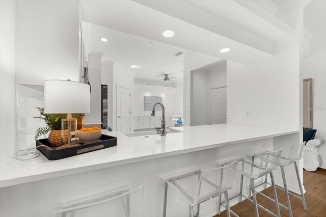 4924 MAHOGANY RUN AVENUE, Sarasota, FL 34241